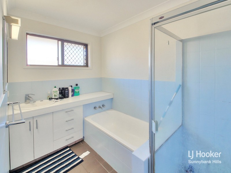 397 Gowan Road, Calamvale QLD 4116