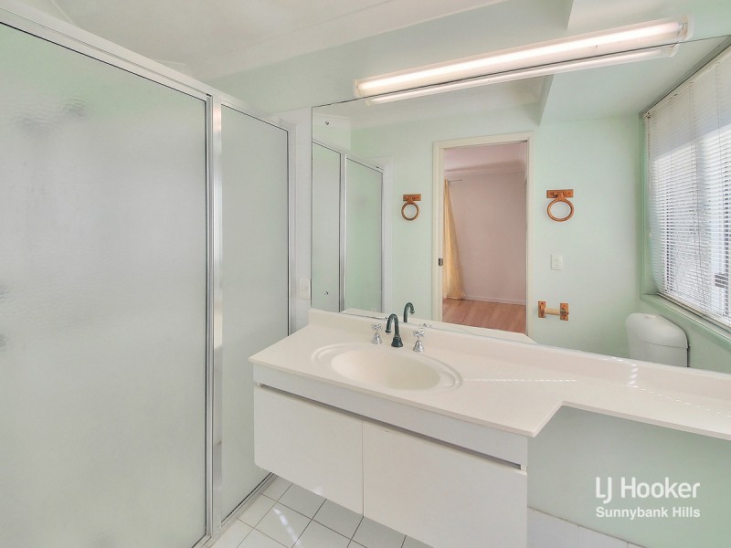 447 Gowan Road, Calamvale QLD 4116