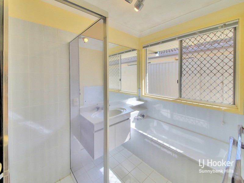 447 Gowan Road, Calamvale QLD 4116