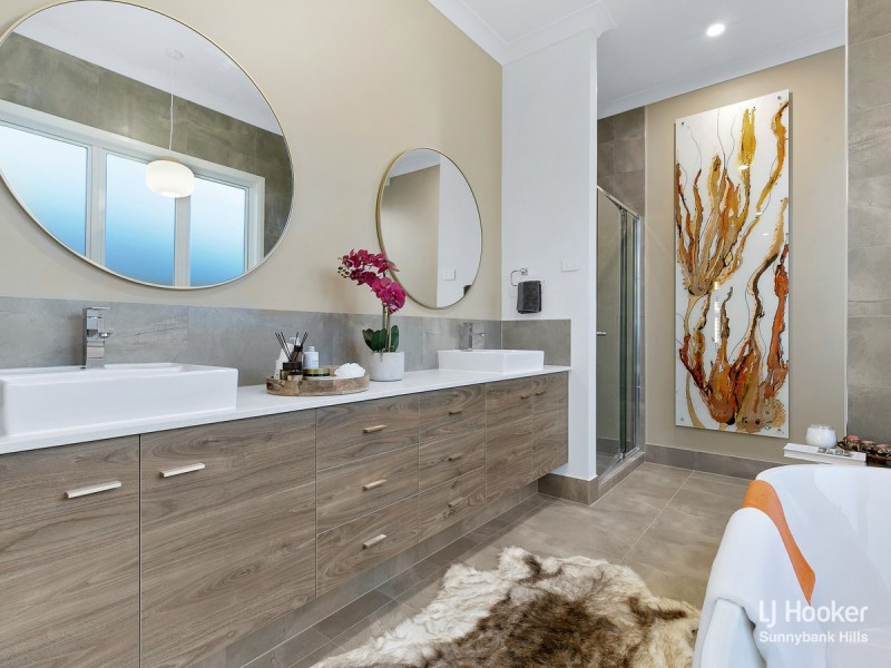 42 Altitude Street, Rochedale QLD 4123