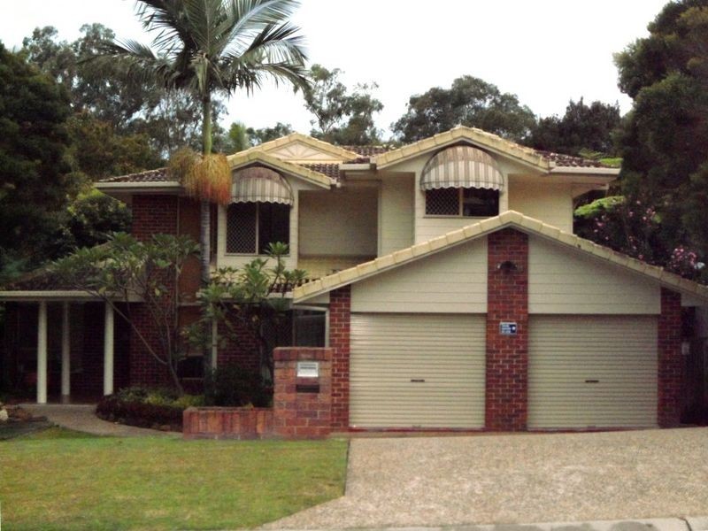 8 Maywood Crescent, Calamvale QLD 4116