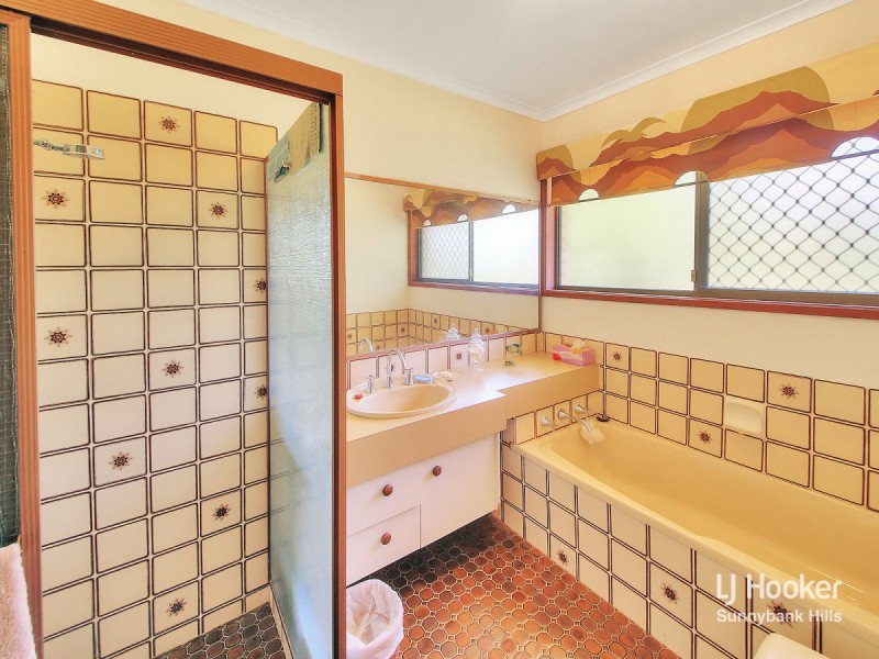 6 Halkin Street, Eight Mile Plains QLD 4113