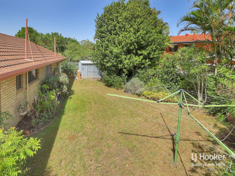 6 Halkin Street, Eight Mile Plains QLD 4113