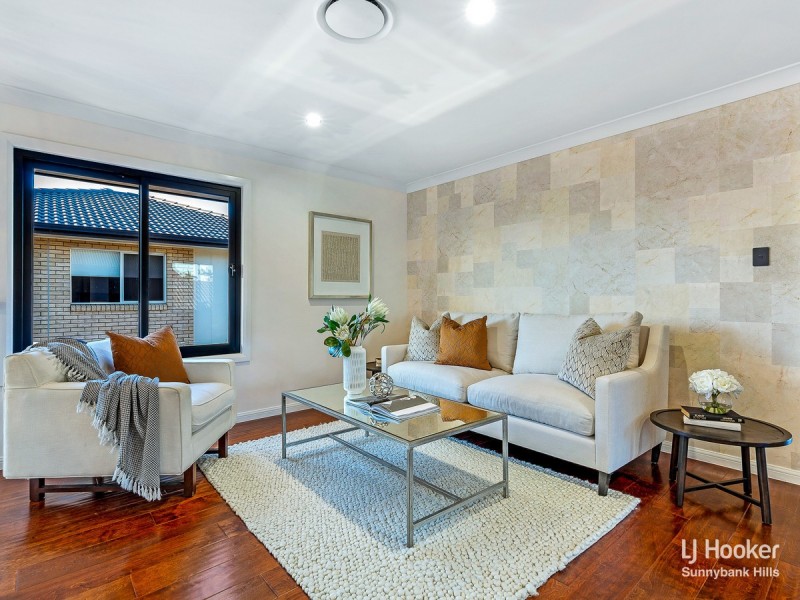 8 Peridot Place, Rochedale QLD 4123