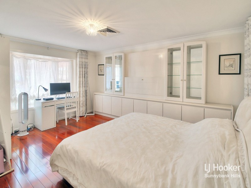 500 Mains Road, Macgregor QLD 4109