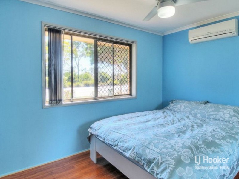 182 Pinelands Road, Sunnybank Hills QLD 4109