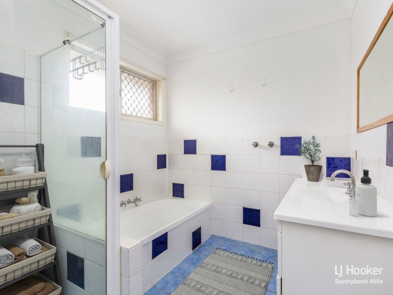 7 Avocado Street, Macgregor QLD 4109