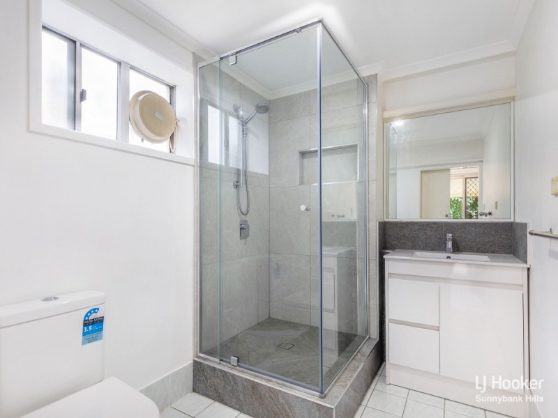 7 Avocado Street, Macgregor QLD 4109