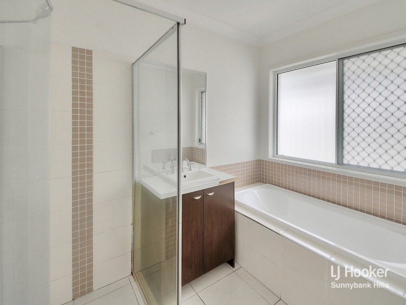25 Perkins Street, Calamvale QLD 4116