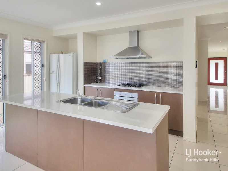 25 Perkins Street, Calamvale QLD 4116