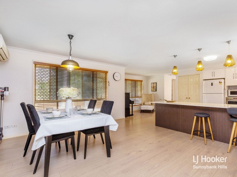 17 Aspen Crescent, Parkinson QLD 4115