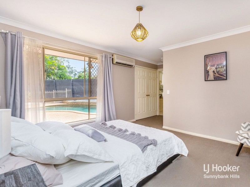 17 Aspen Crescent, Parkinson QLD 4115