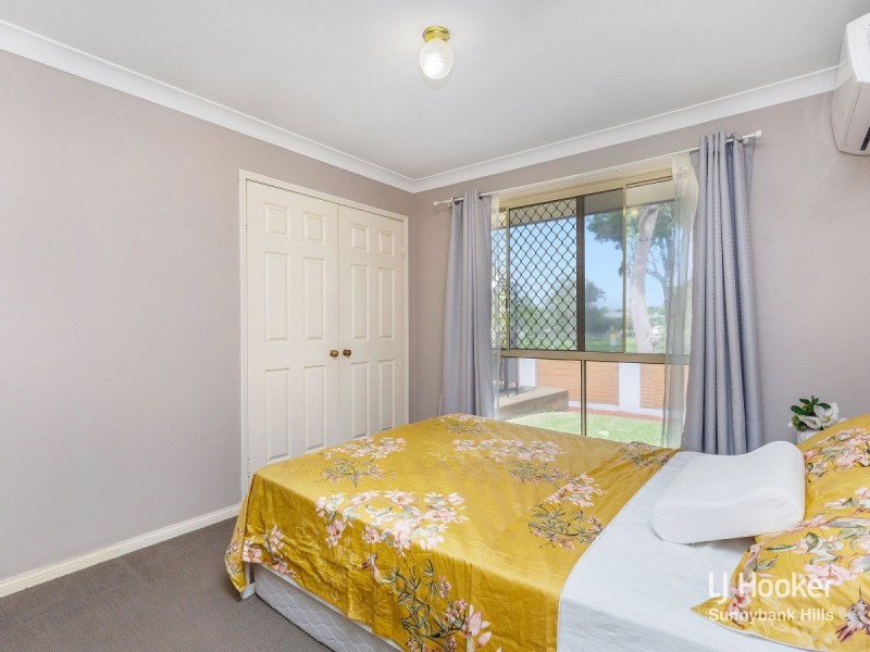 17 Aspen Crescent, Parkinson QLD 4115