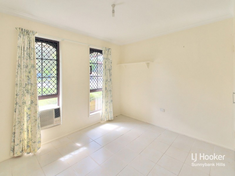 8 Walbrook Avenue, Springwood QLD 4127