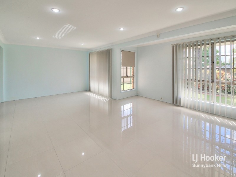 1 Karen Court, Runcorn QLD 4113