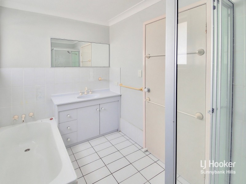 1 Karen Court, Runcorn QLD 4113