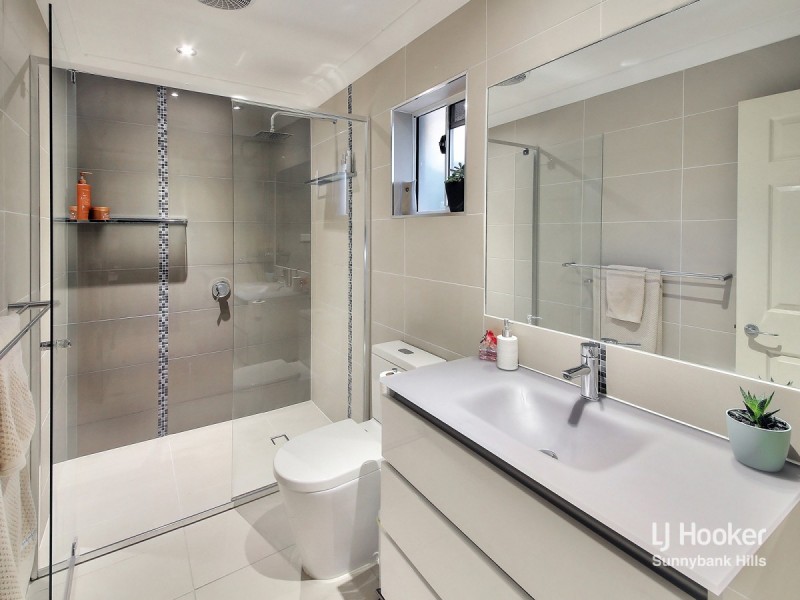 24 Ashdown Street, Sunnybank Hills QLD 4109