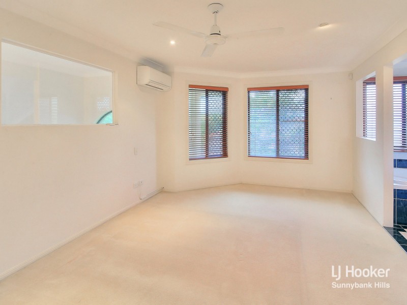 60 Ulinga Crescent, Parkinson QLD 4115