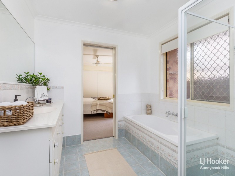 14 Lewis Street, Coopers Plains QLD 4108