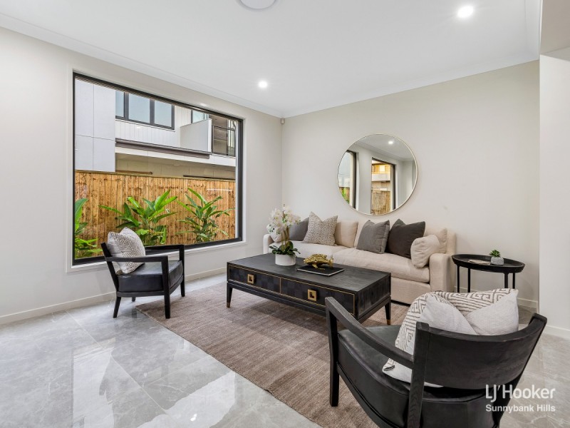 2 Amethyst Street, Rochedale QLD 4123