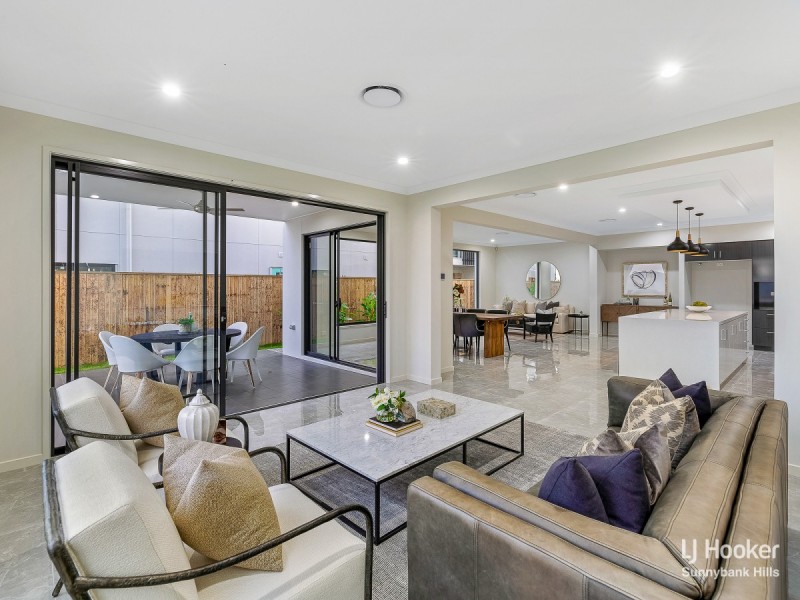 2 Amethyst Street, Rochedale QLD 4123