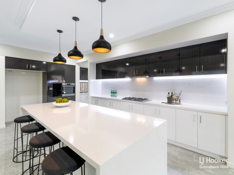 2 Amethyst Street, Rochedale QLD 4123