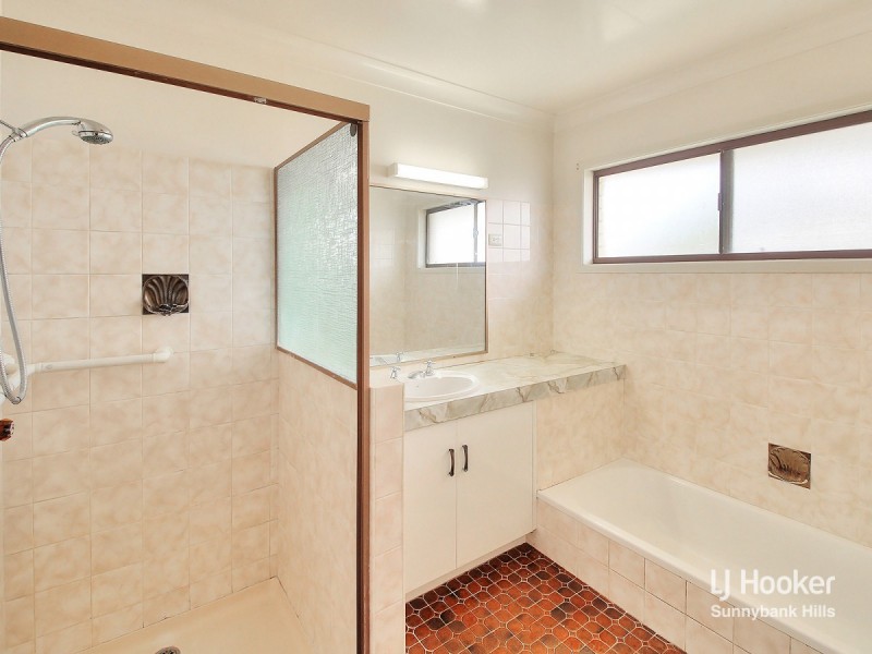 5 Verdelho Street, Eight Mile Plains QLD 4113