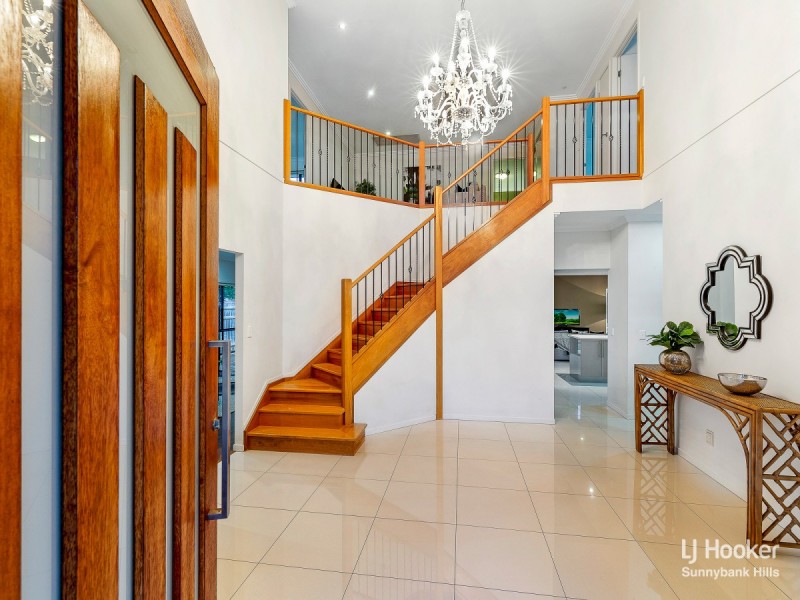 17 Southwalk Esplanade, Underwood QLD 4119
