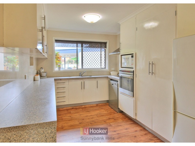 3 Wistaria Street, Sunnybank Hills QLD 4109