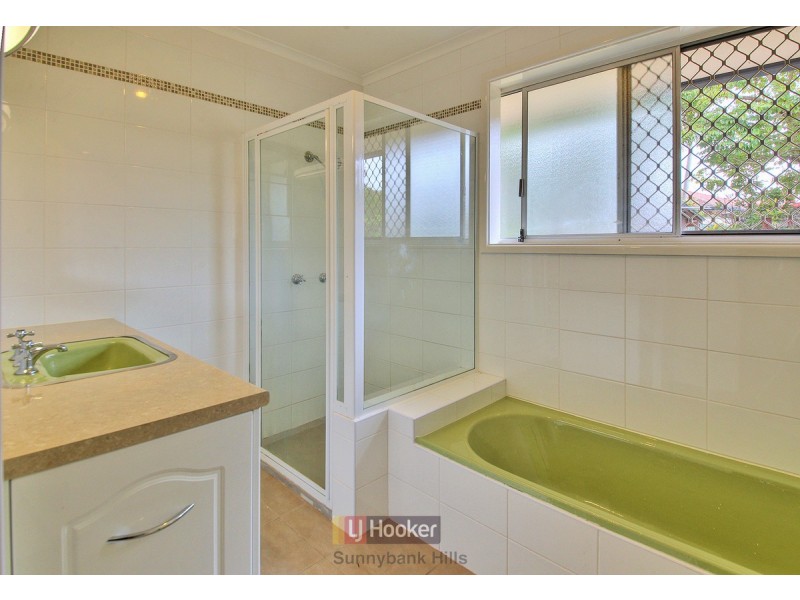 3 Wistaria Street, Sunnybank Hills QLD 4109