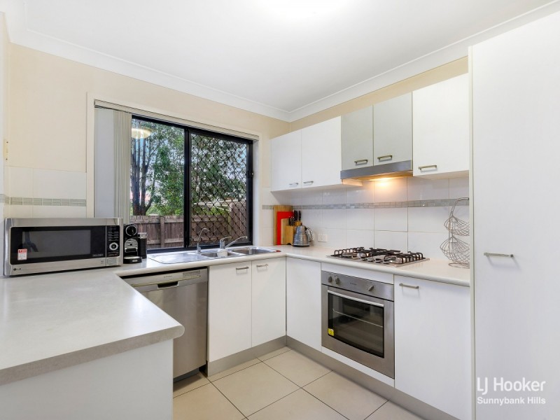 18/18 Diane Court, Calamvale QLD 4116