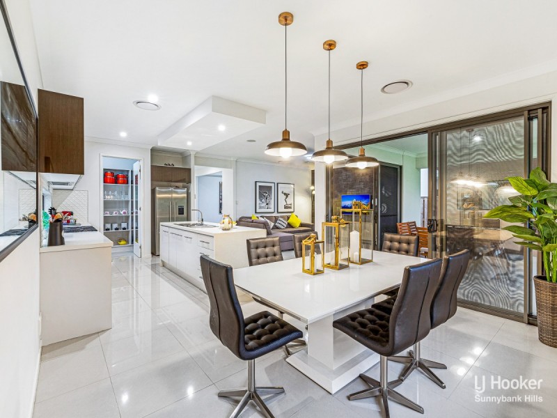 7 Skyview Avenue, Rochedale QLD 4123