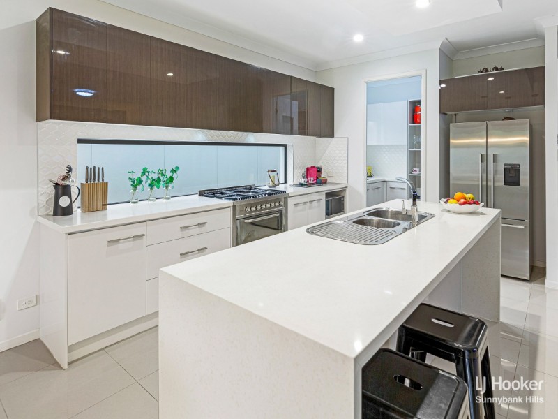 7 Skyview Avenue, Rochedale QLD 4123