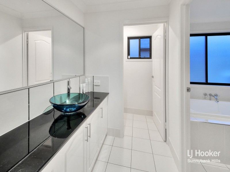 10 Hendy Street, Sunnybank Hills QLD 4109