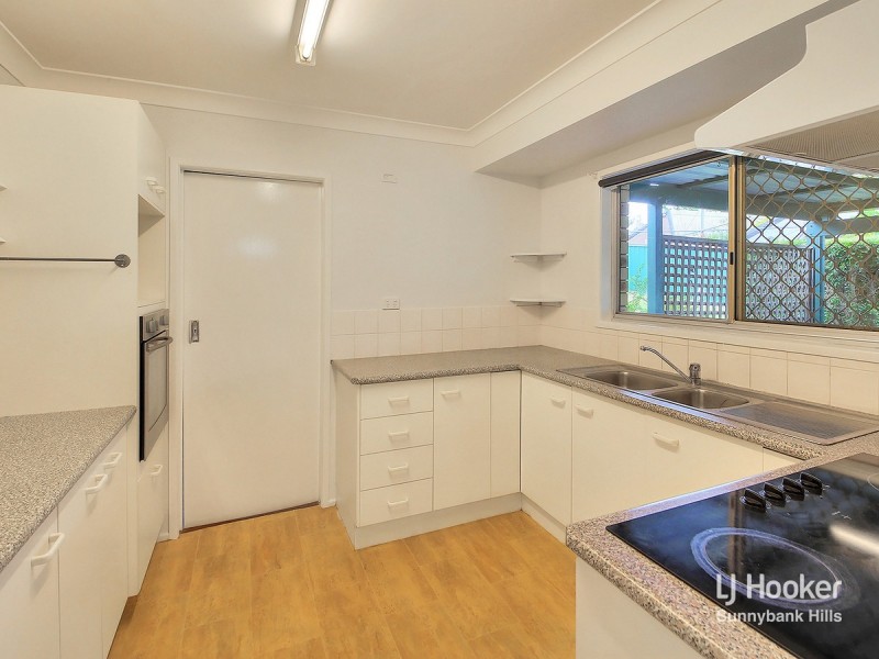 3 Gigas Court, Rochedale South QLD 4123