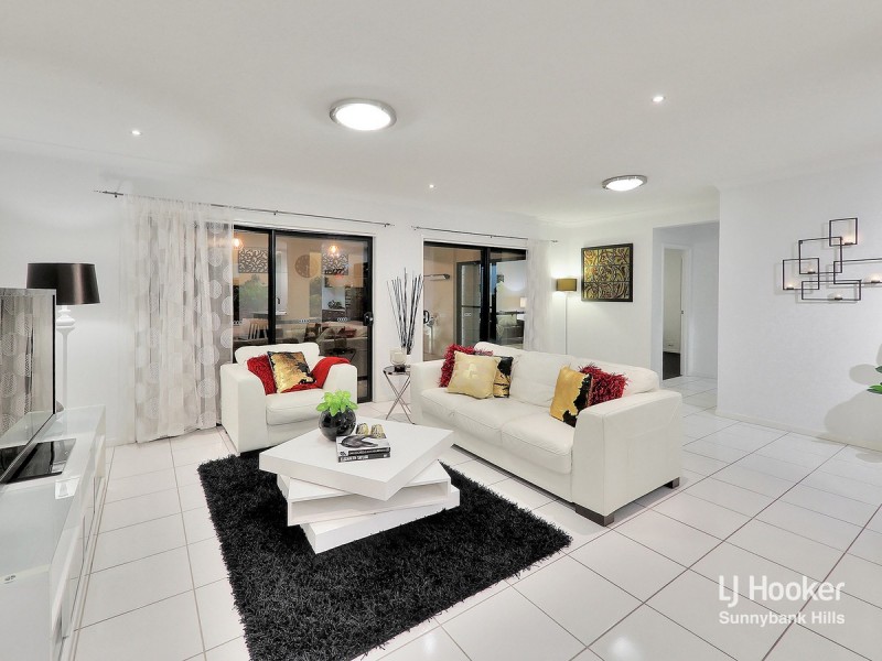 27 Collett Street, Eight Mile Plains QLD 4113