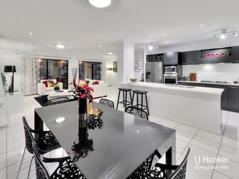 27 Collett Street, Eight Mile Plains QLD 4113