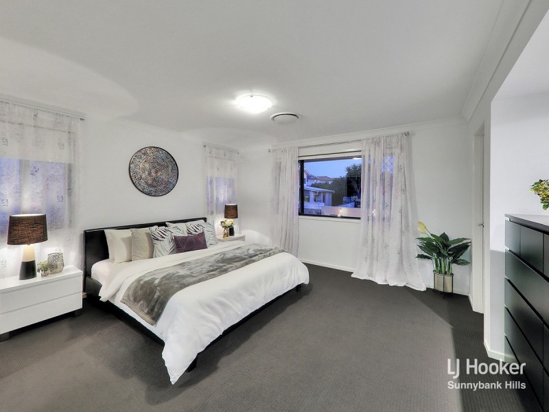 27 Collett Street, Eight Mile Plains QLD 4113