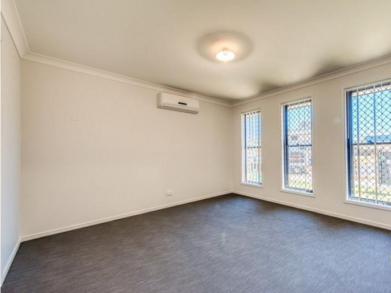 46 The Avenue, Heathwood QLD 4110