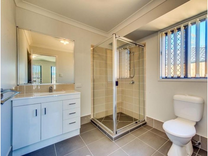 46 The Avenue, Heathwood QLD 4110