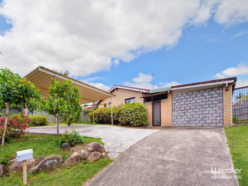 19 Freesia Street, Macgregor QLD 4109