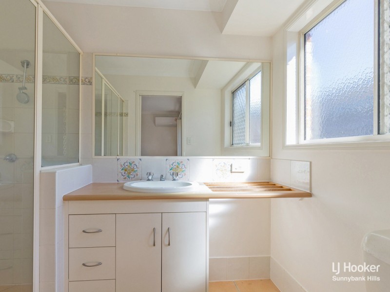 2 Killarney Place, Parkinson QLD 4115