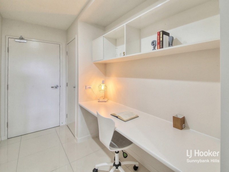 2106/1-5 Cremin Street, Upper Mount Gravatt QLD 4122