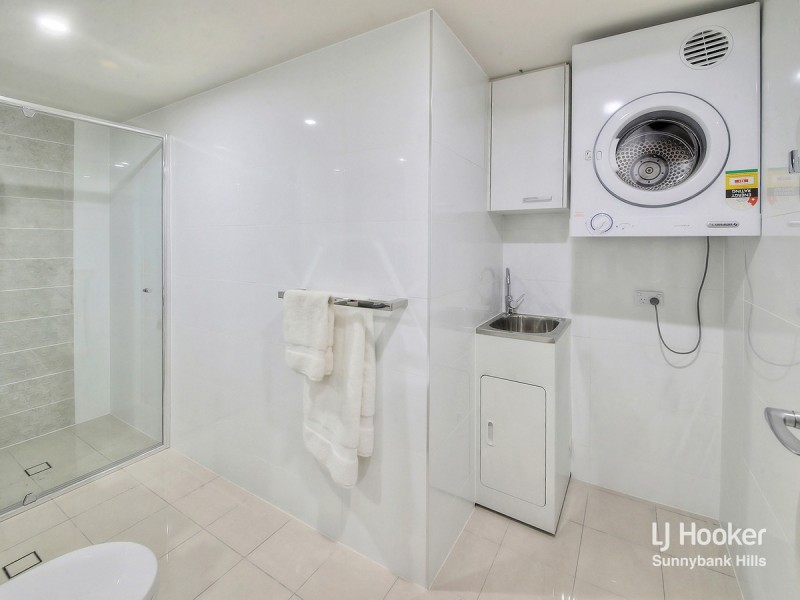 2106/1-5 Cremin Street, Upper Mount Gravatt QLD 4122