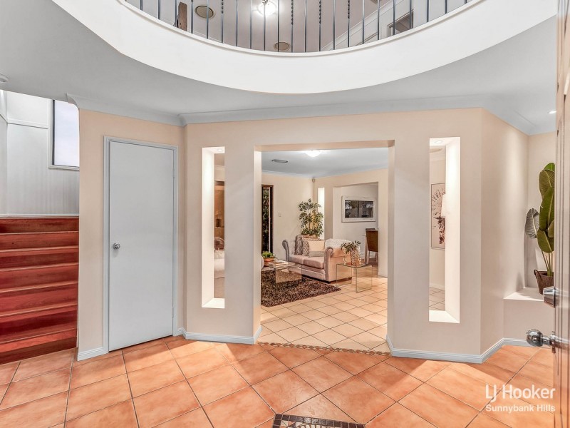 25 Regal Place, Eight Mile Plains QLD 4113