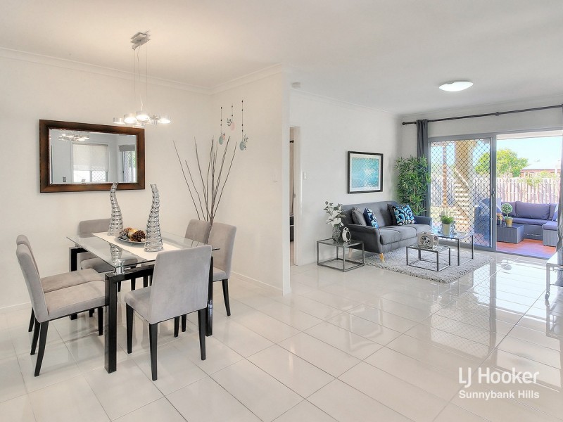 43 Candytuft Place, Calamvale QLD 4116