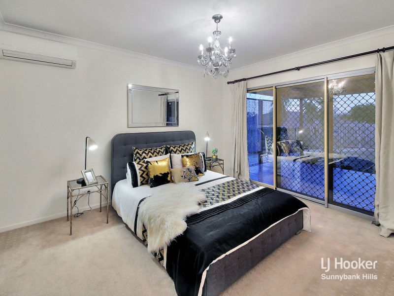 43 Candytuft Place, Calamvale QLD 4116