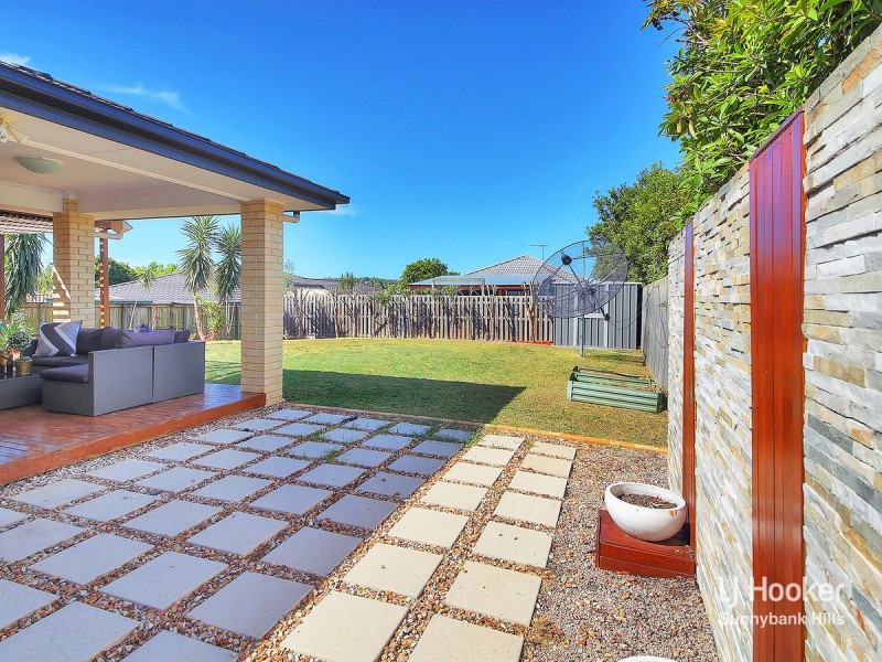 43 Candytuft Place, Calamvale QLD 4116