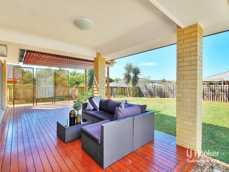 43 Candytuft Place, Calamvale QLD 4116