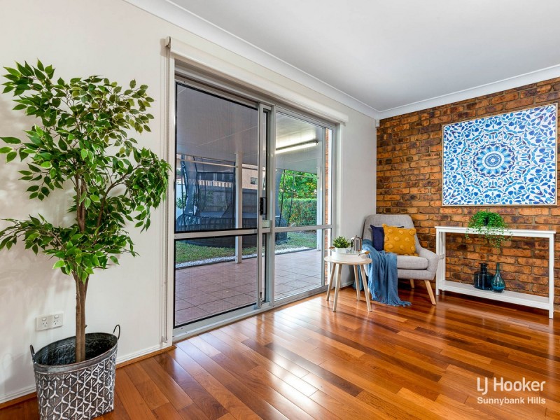 16 Malbon Street, Eight Mile Plains QLD 4113